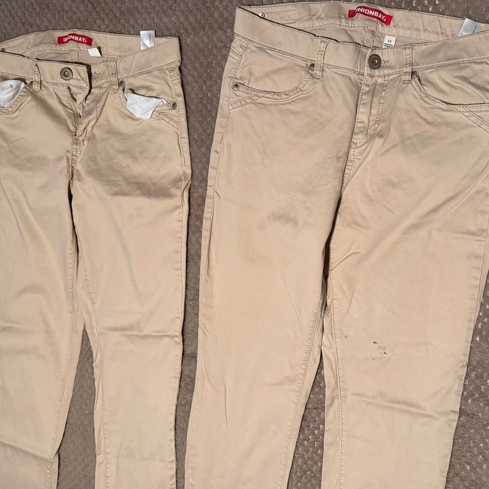 UNIONBAY Women’s Khaki Skinny Pants in Beige